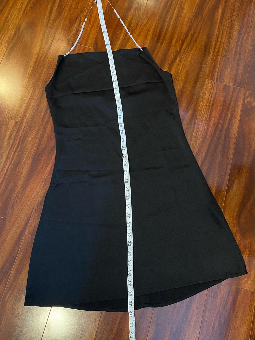 Black Satin cocktail mini Dress with Chain Pearl Straps - Picture 12 of 14